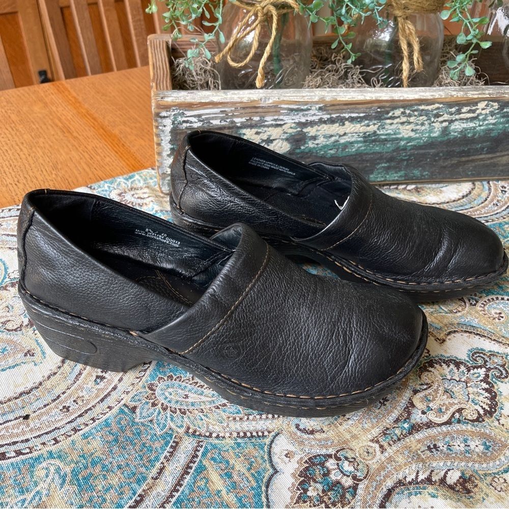 Born Black Leather Clogs Womens 8.5 Comfort Slip On Work Shoes